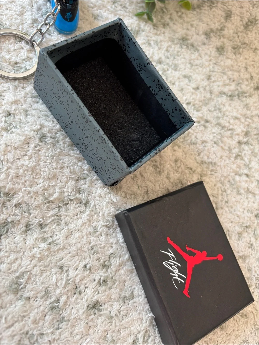 Air Jordan 3D mini sneaker keychain in blue and black with Flight Nike Box NWT